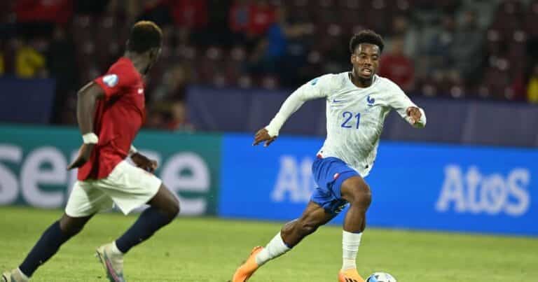 West Ham United faces an eleventh-hour battle over French youth international striker Elye Wahi