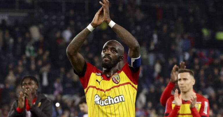 Seko Fofana completes move to Al-Nassr