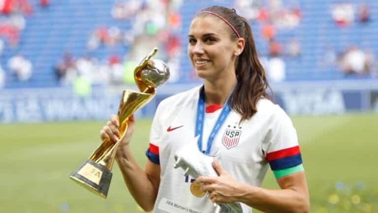 Women’s football round-up: Brazil to host World Cup, Hayes’ final press conference and Skinner handed extension