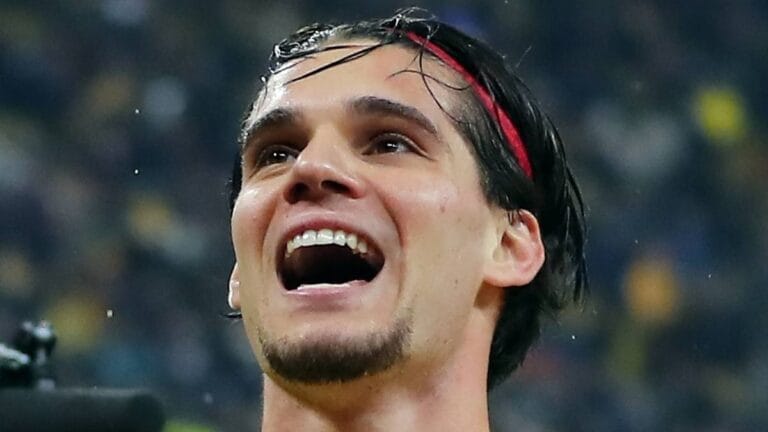 Rangers vs Celtic: Hagi goal from 25 yards gives hosts lead in Old Firm derby – and Cerny hits bar