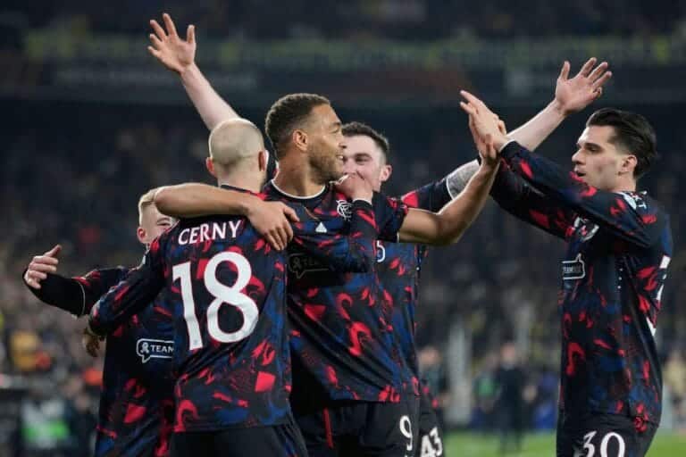 Fenerbahce 1-3 Rangers: Cerny scores twice in famous win
