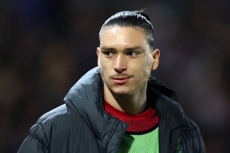 Unhappy Darwin Nunez hoping to forget Liverpool struggles on international duty