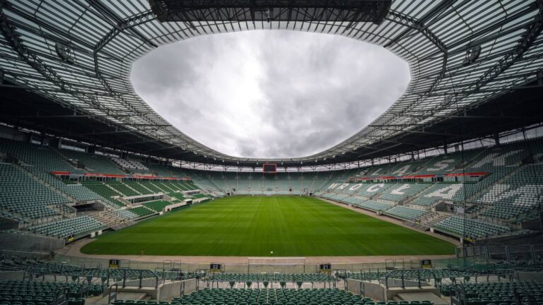 Betis vs Chelsea: Lineups, team news, confirmed starting teams in Conference League final 2025