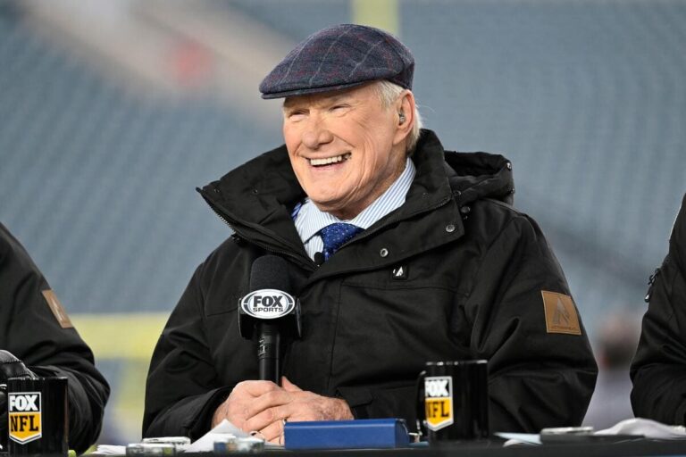 NFL: Steelers HOFer Terry Bradshaw Slams Team For Interest In Aaron Rodgers