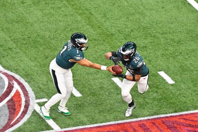 NFL: Eagles Reportedly Giving Saquon Barkley Two-Year Contract Extension