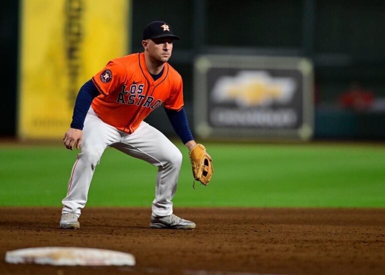 MLB: Two-Time All-Star Alex Bregman Reportedly Signing With Red Sox