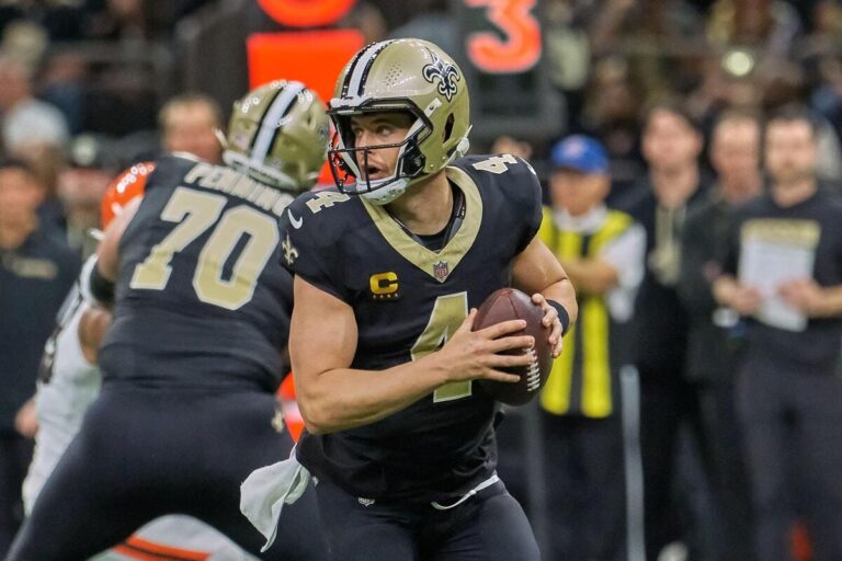 NFL: Derek Carr Opens Up About Surprising Retirement Decision