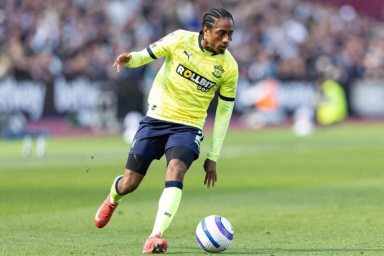 West Ham announce Kyle Walker-Peters signing from Southampton