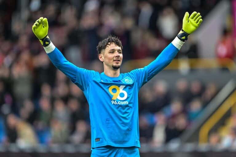 James Trafford set for Manchester City return in another blow for beleaguered Newcastle