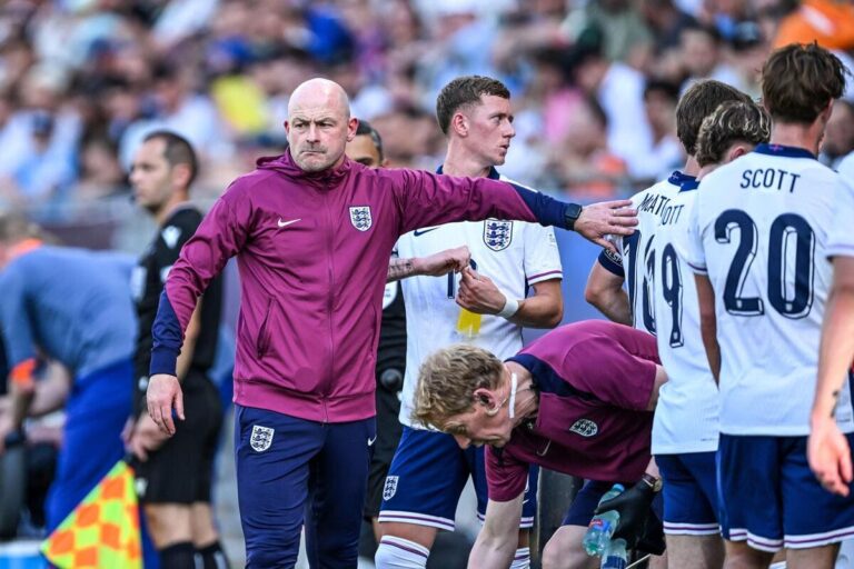 England U21s: Carsley hails ‘outstanding’ players after young Lions reach consecutive Euro final