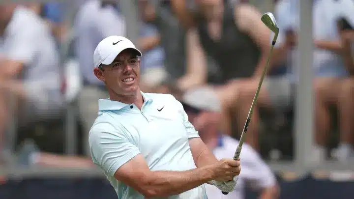 The Open 2024: Dan Brown takes shock lead while McIlroy struggles