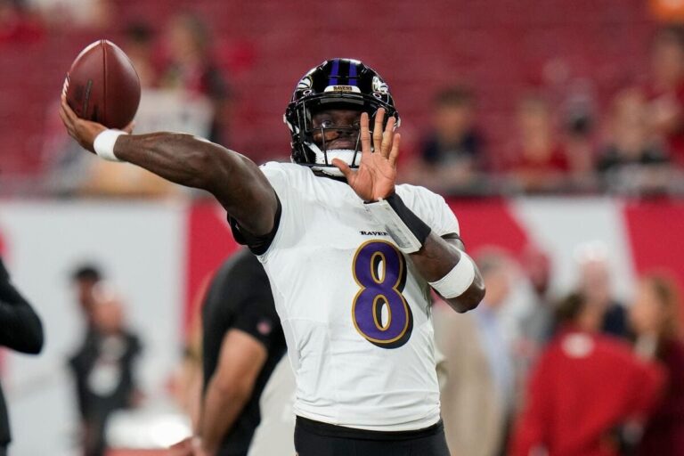 Lamar Jackson guides the Ravens to another win