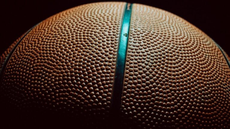 Kawhi Leonard: Two-time NBA finals MVP’s injury absence to pass six months for Clippers – report